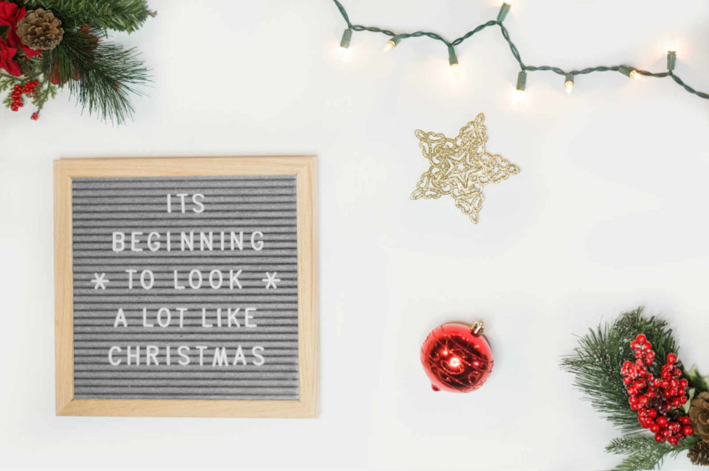 Glædelig jul fra Erayba Danmark. Vi håber du får en dejlig jul og et godt nytår.