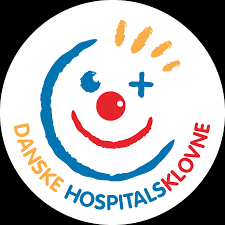 Erayba Danmark støtter danske hospitals klovne
